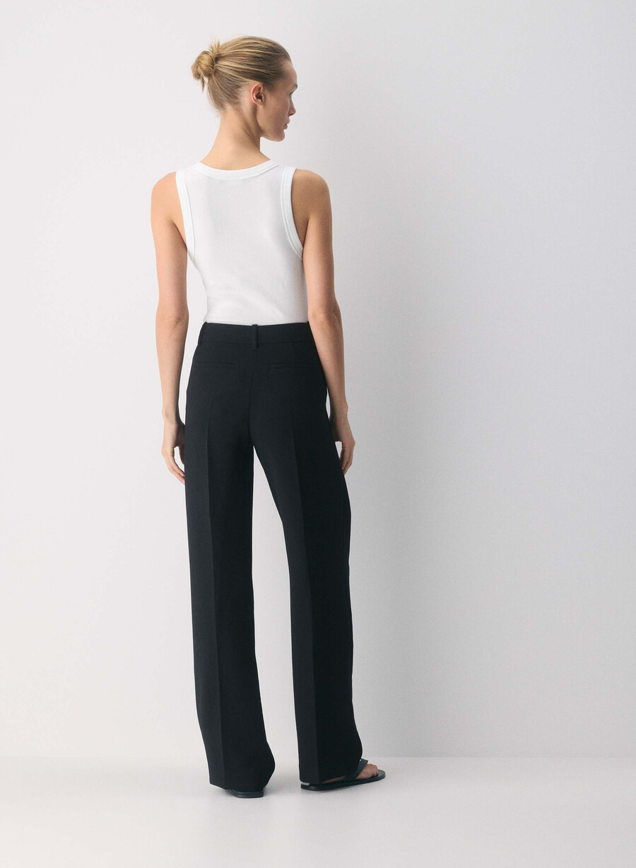 pantalonii the effortless pant cu talie mică - crepette negri