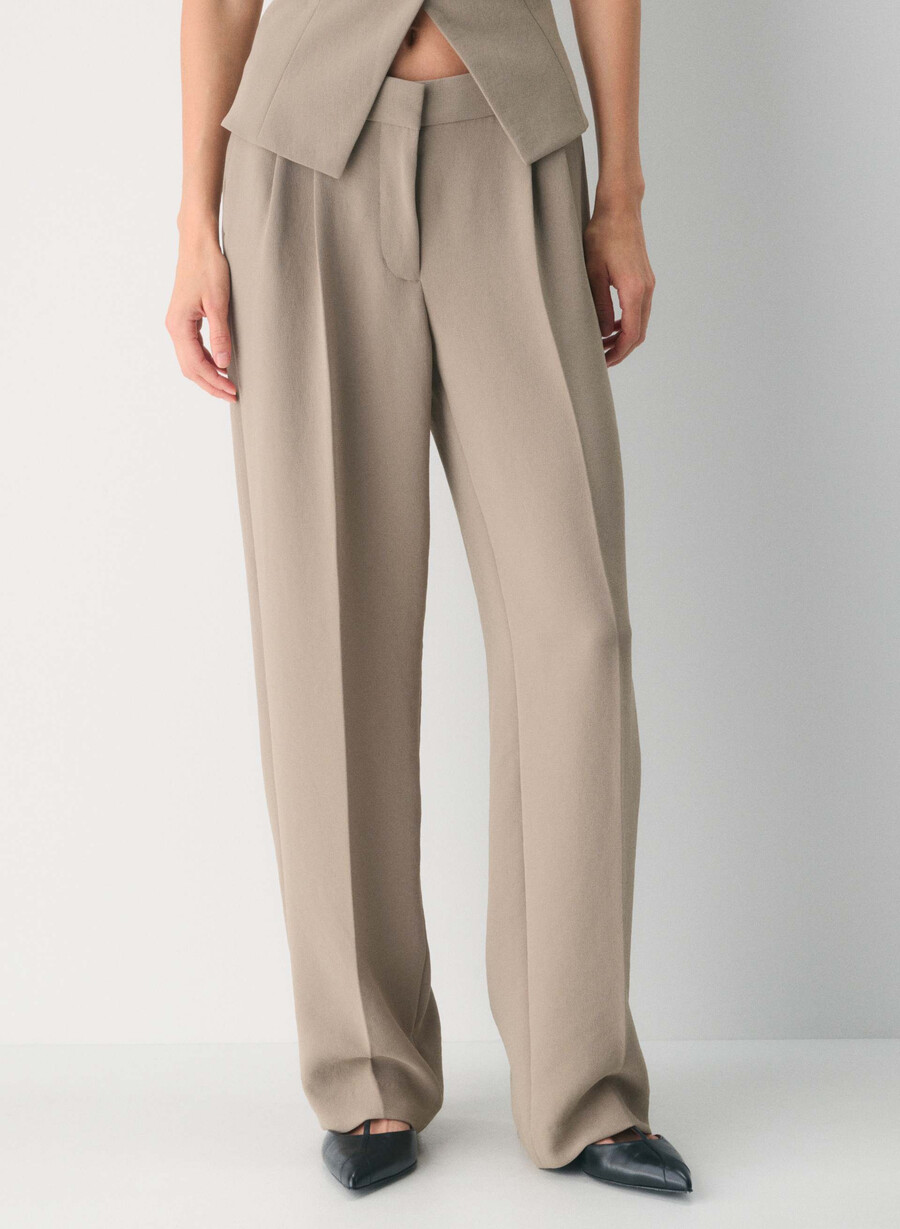 pantalonii the effortless pant cu talie mică - crepette nomad taupe