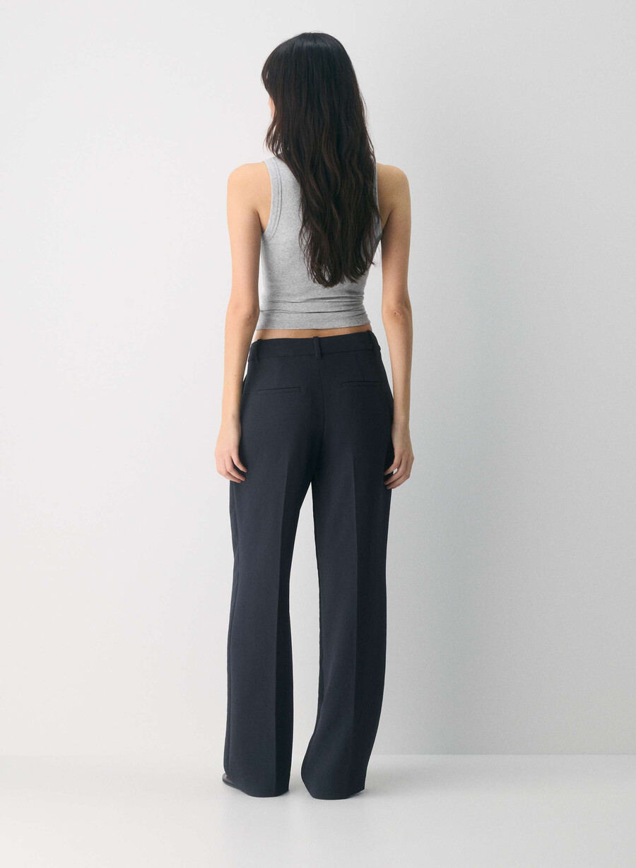 pantalonii the effortless pant cu talie mică - crepette bleumarin Închis