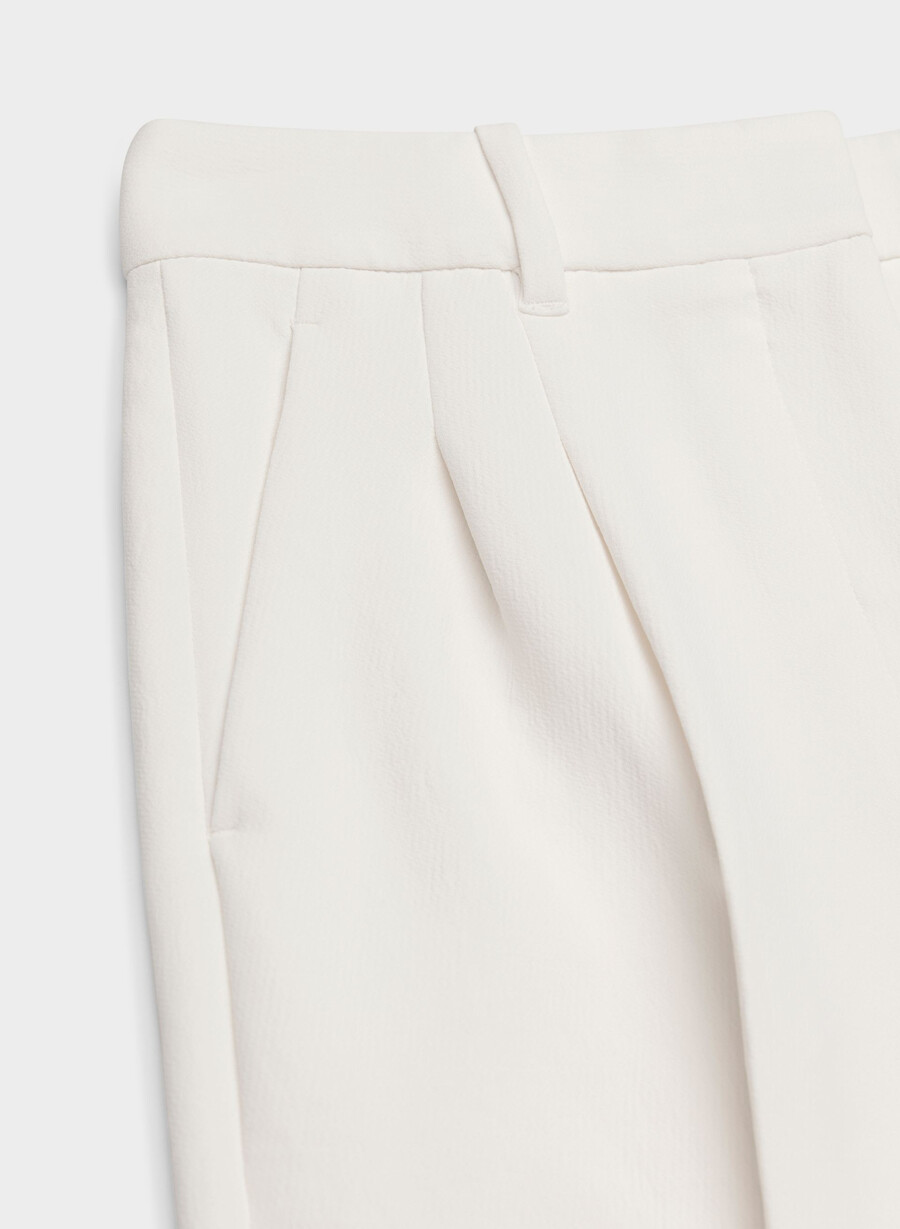 pantalonii the effortless pant mai largi - crepette verde deschis