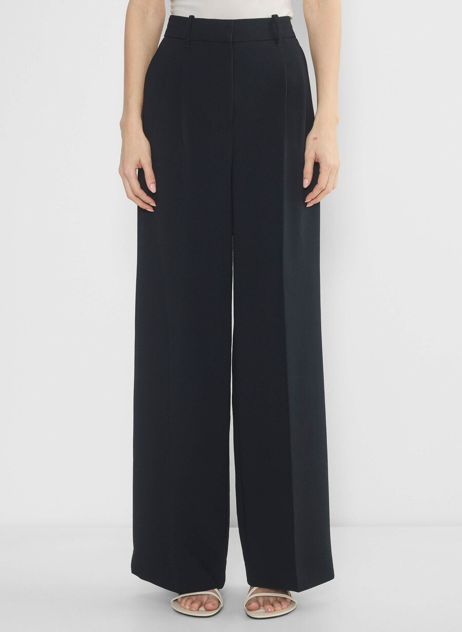 pantalonii the effortless pant mai largi - crepette negri