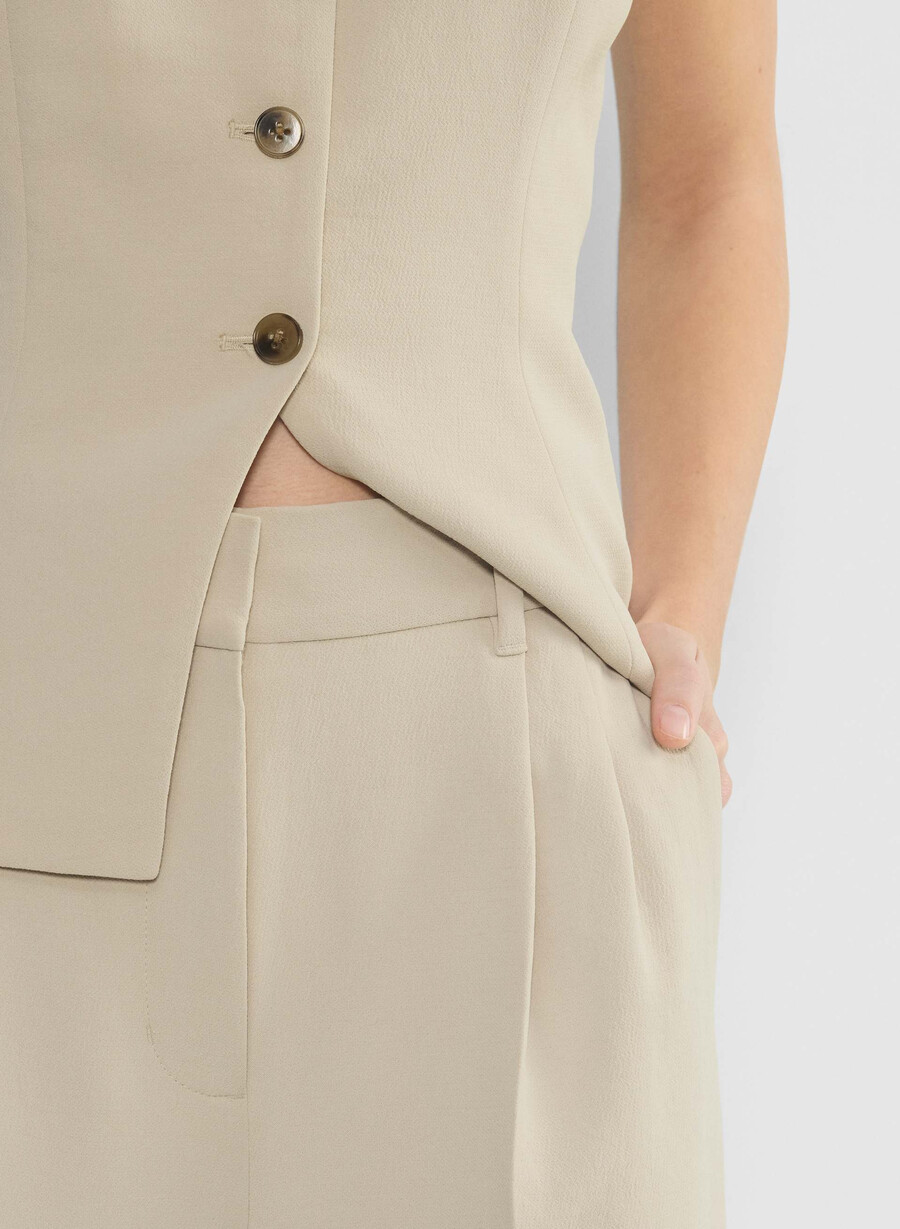 pantalonii the effortless pant mai largi - crepette marcona beige