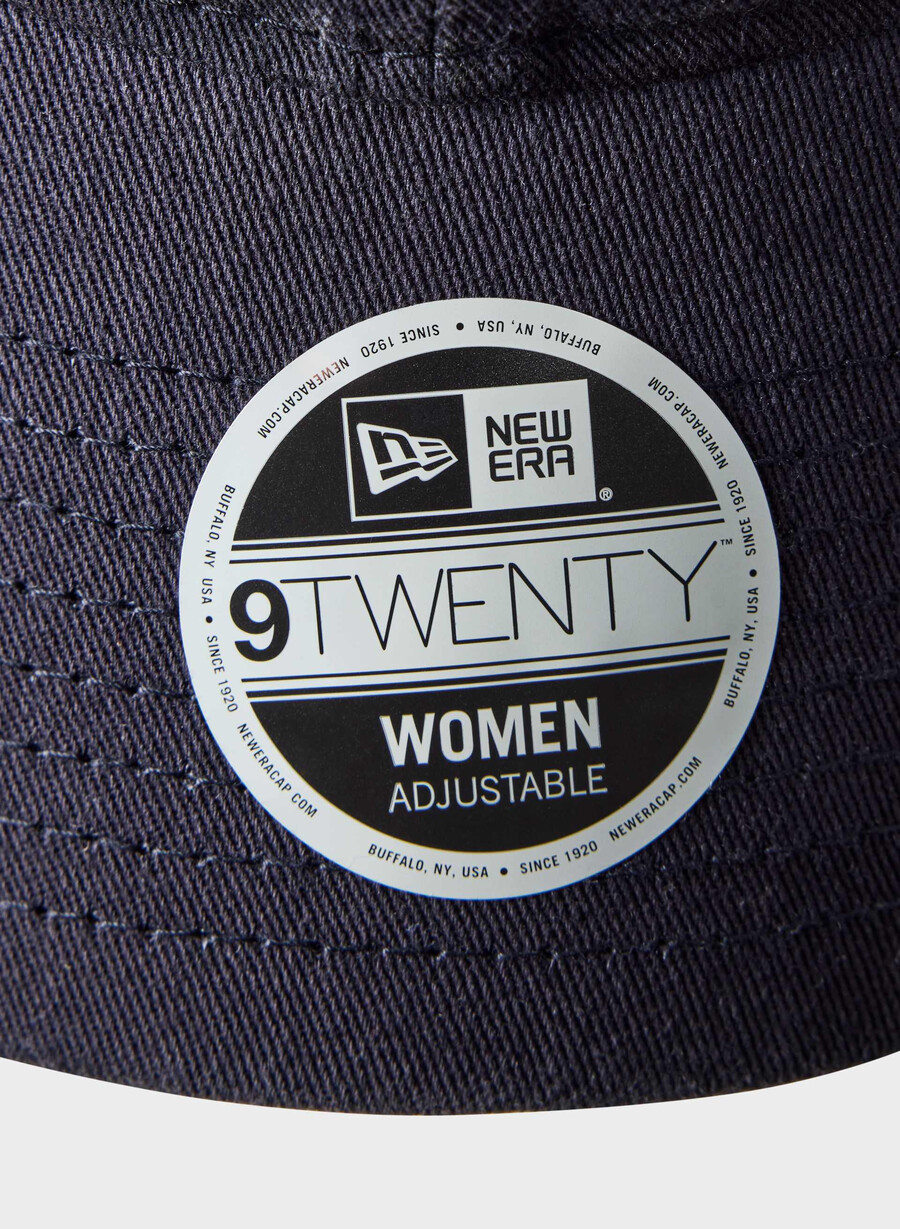 Șapcă new era new york yankees 9twenty spĂlatĂ dk nt nvy white