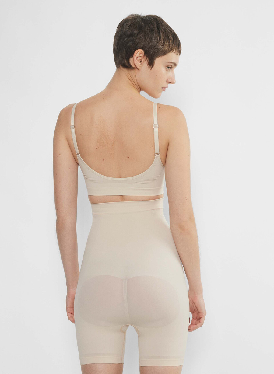 shapeenhance short seamless sand