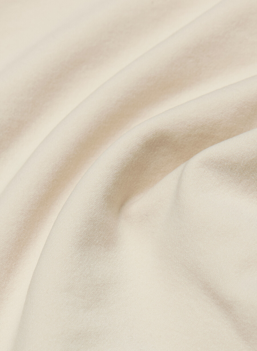 shapeenhance short seamless sand