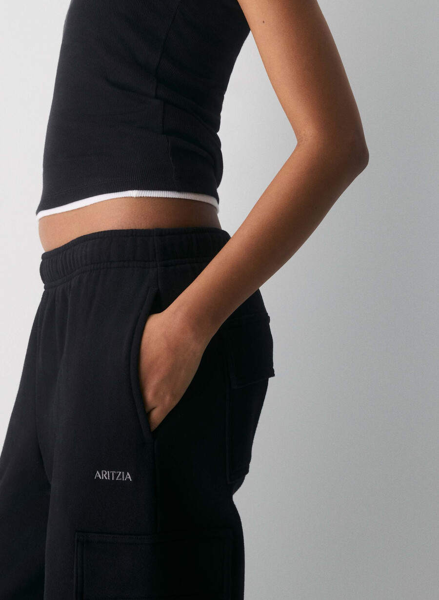 pantaloni de trening cozy sweatfleece mega cargo negri