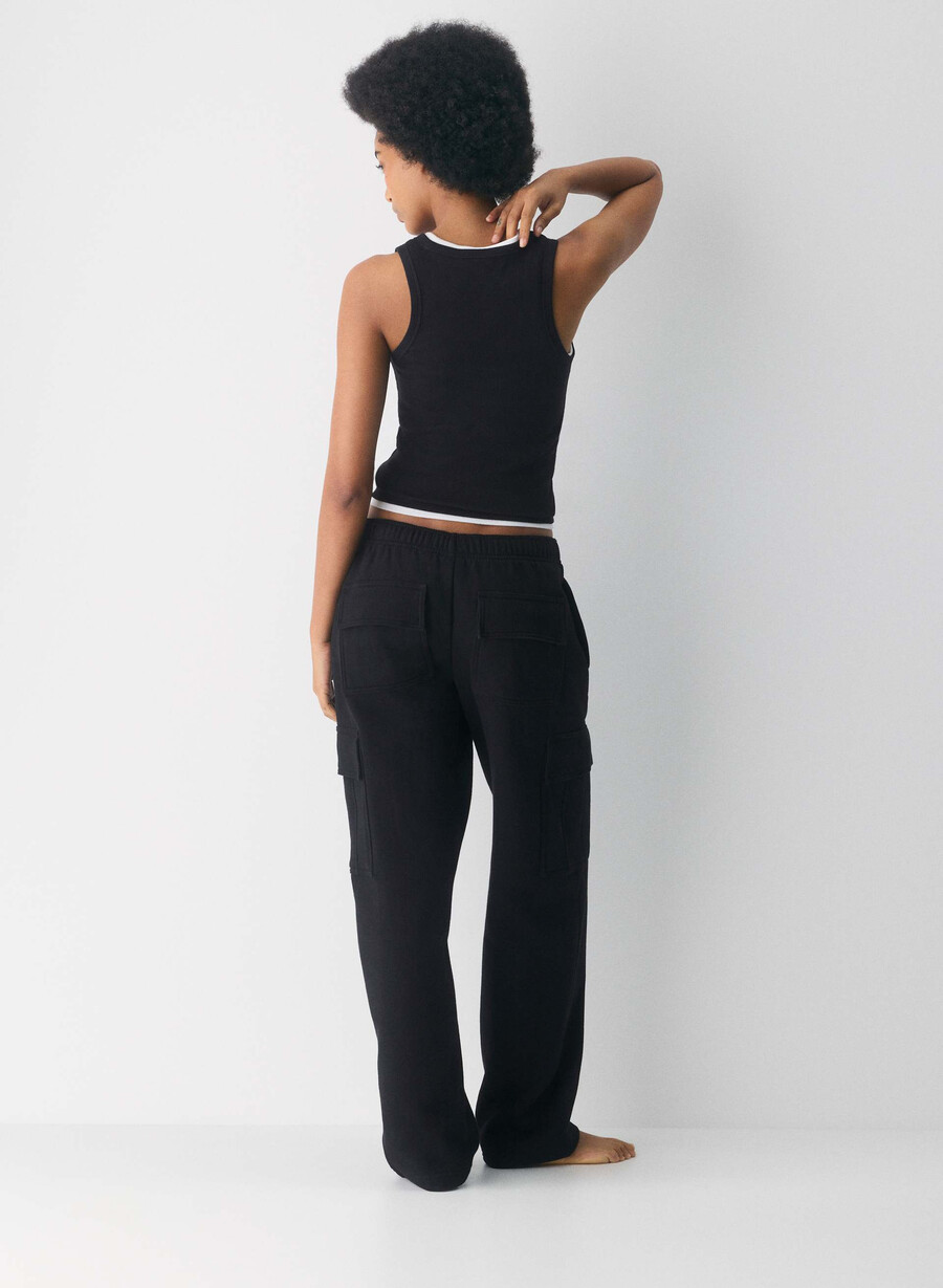 pantaloni de trening cozy sweatfleece mega cargo negri