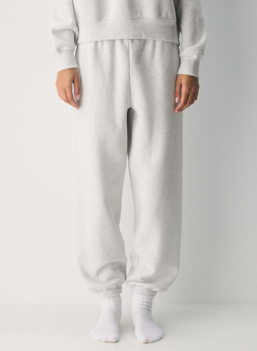 pantaloni scurți confortabili de trening mega jogger heather cloud white