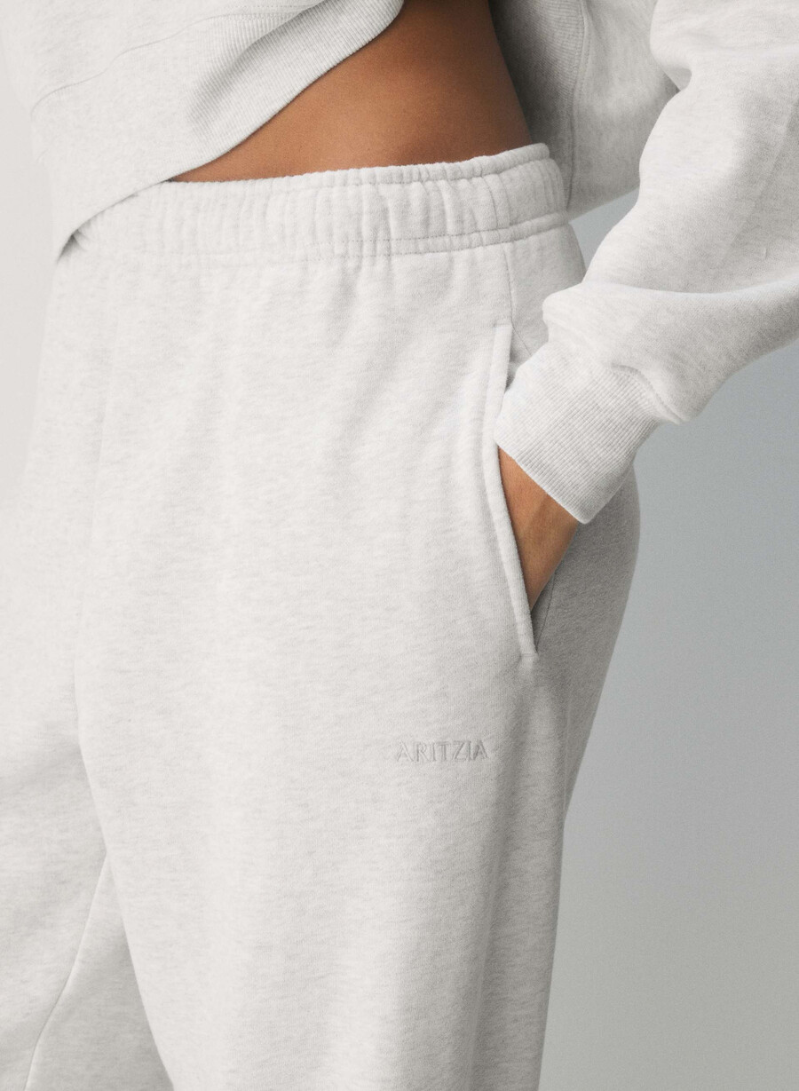 pantaloni scurți confortabili de trening mega jogger heather cloud white
