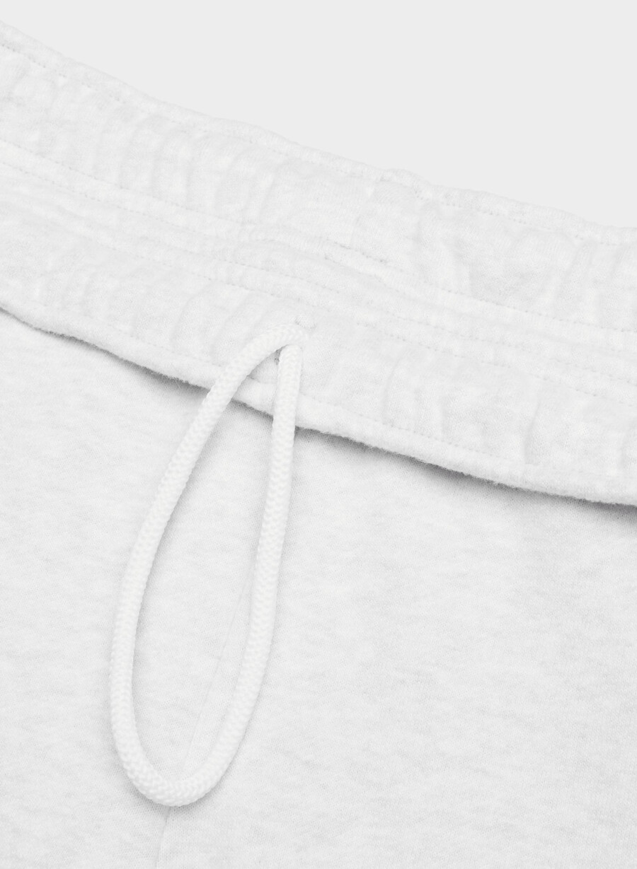 pantaloni de trening cozy sweatfleece mega straight heather cloud white
