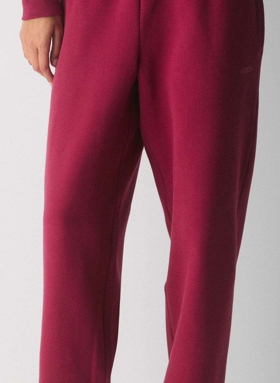 pantaloni de trening cozy sweatfleece mega straight juicy rose