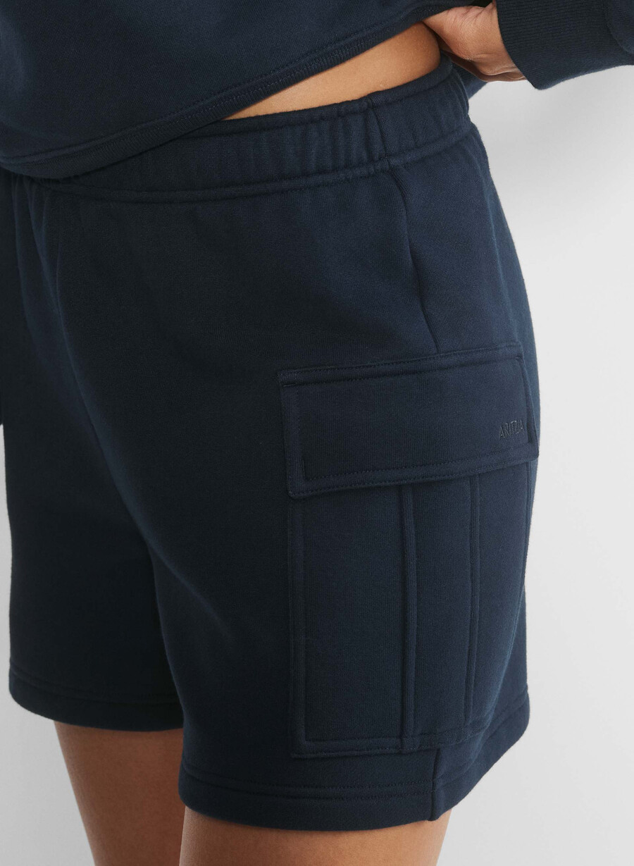 pantaloni scurți confortabili din fleece mega cargo la jumătatea coapsei admiral
