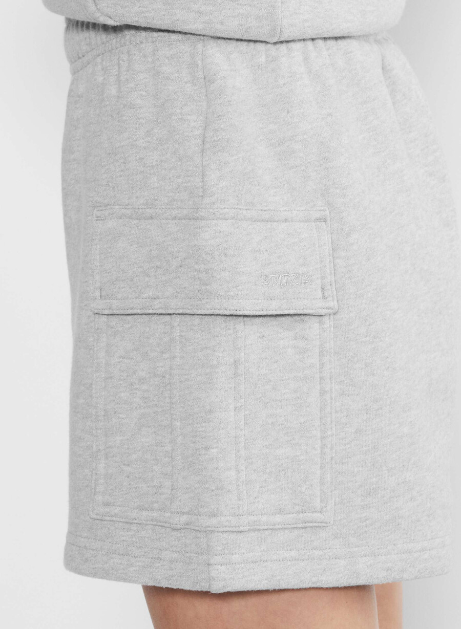 pantaloni scurți confortabili din fleece mega cargo la jumătatea coapsei din material heather chrome