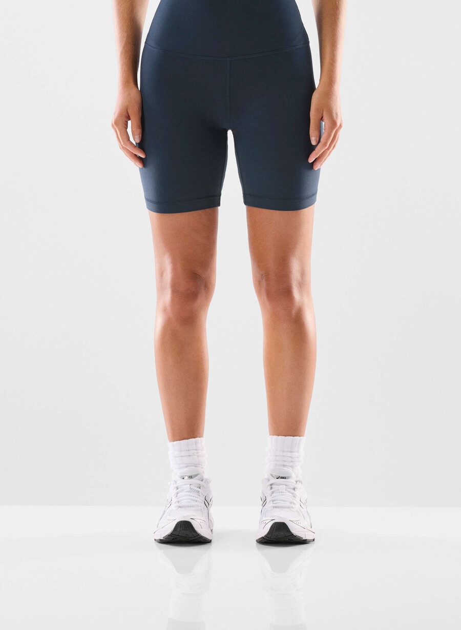 pantaloni scurți butter cheeky hi-rise 7 admiral