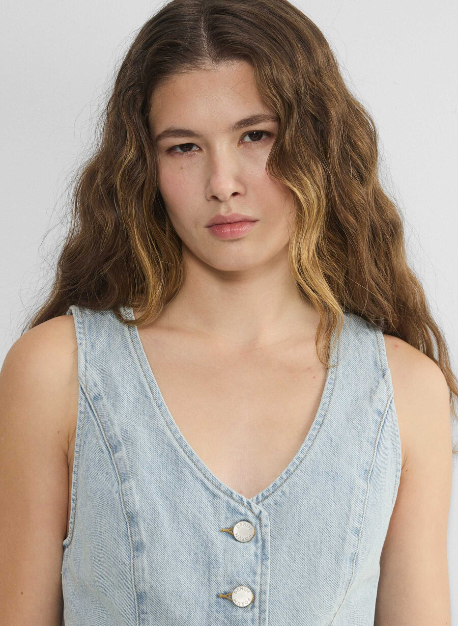vestă din denim mia din anii 90 15 ani culoare albastru-aprins