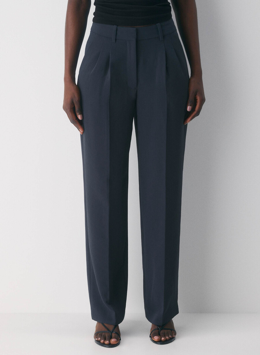 pantalonii the effortless pant cu croială curbată - crepette bleumarin Închis