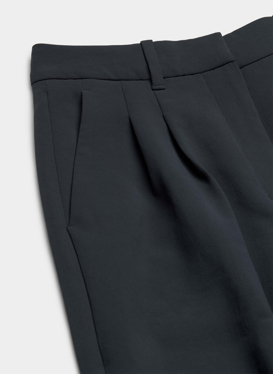 pantalonii the effortless pant cu croială curbată - crepette bleumarin Închis