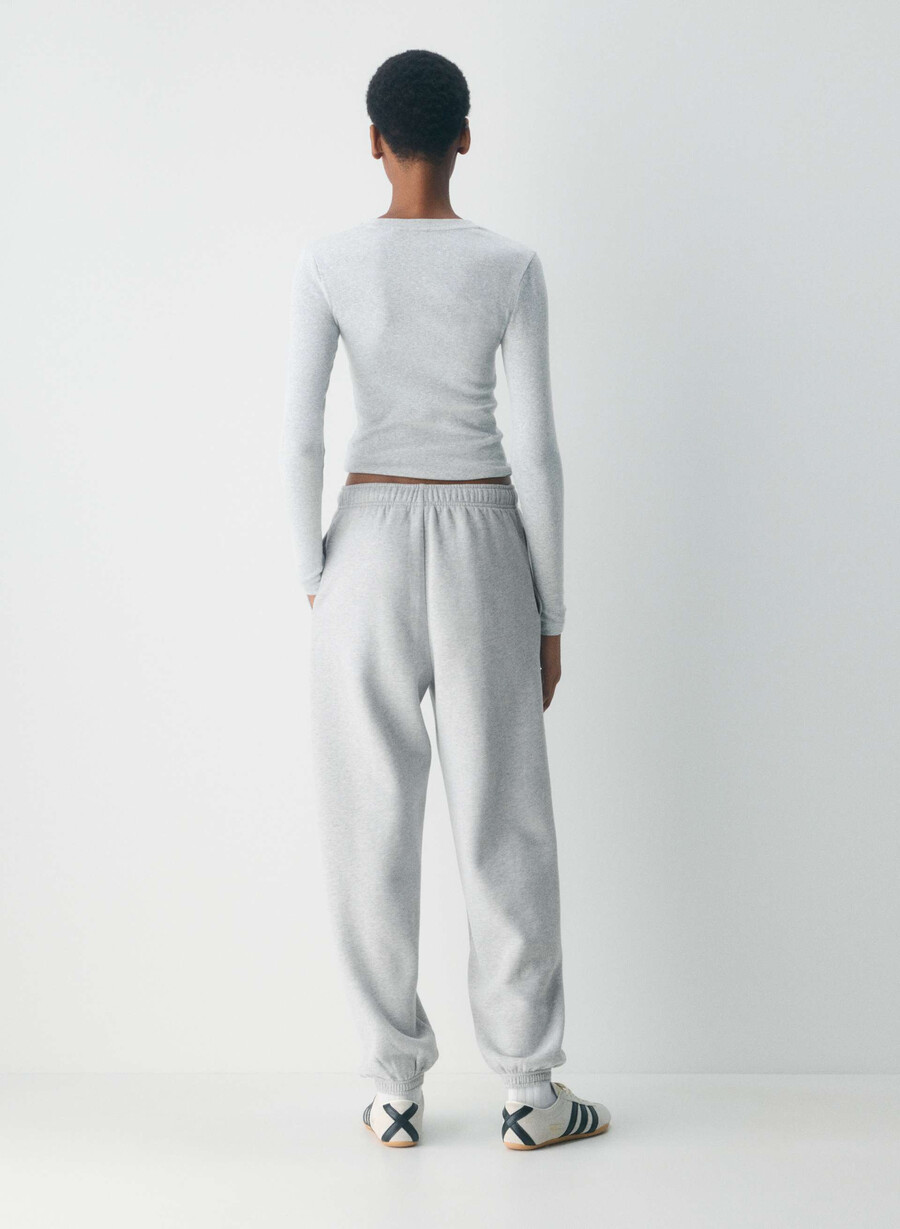 pantaloni de trening confortabili din fleece mega jogger admiral mesteacĂn deschis