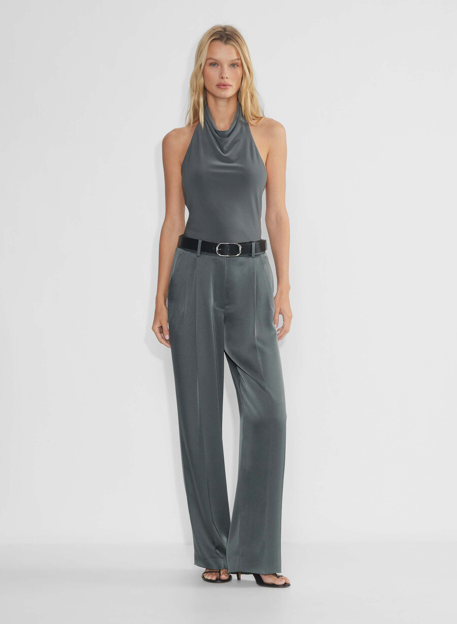 pantalonii effortless satinați gri cĂrbune