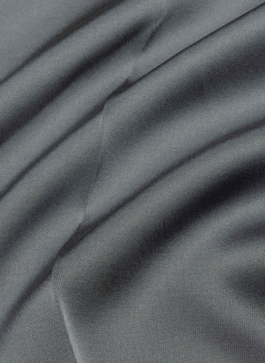 pantalonii effortless satinați gri cĂrbune