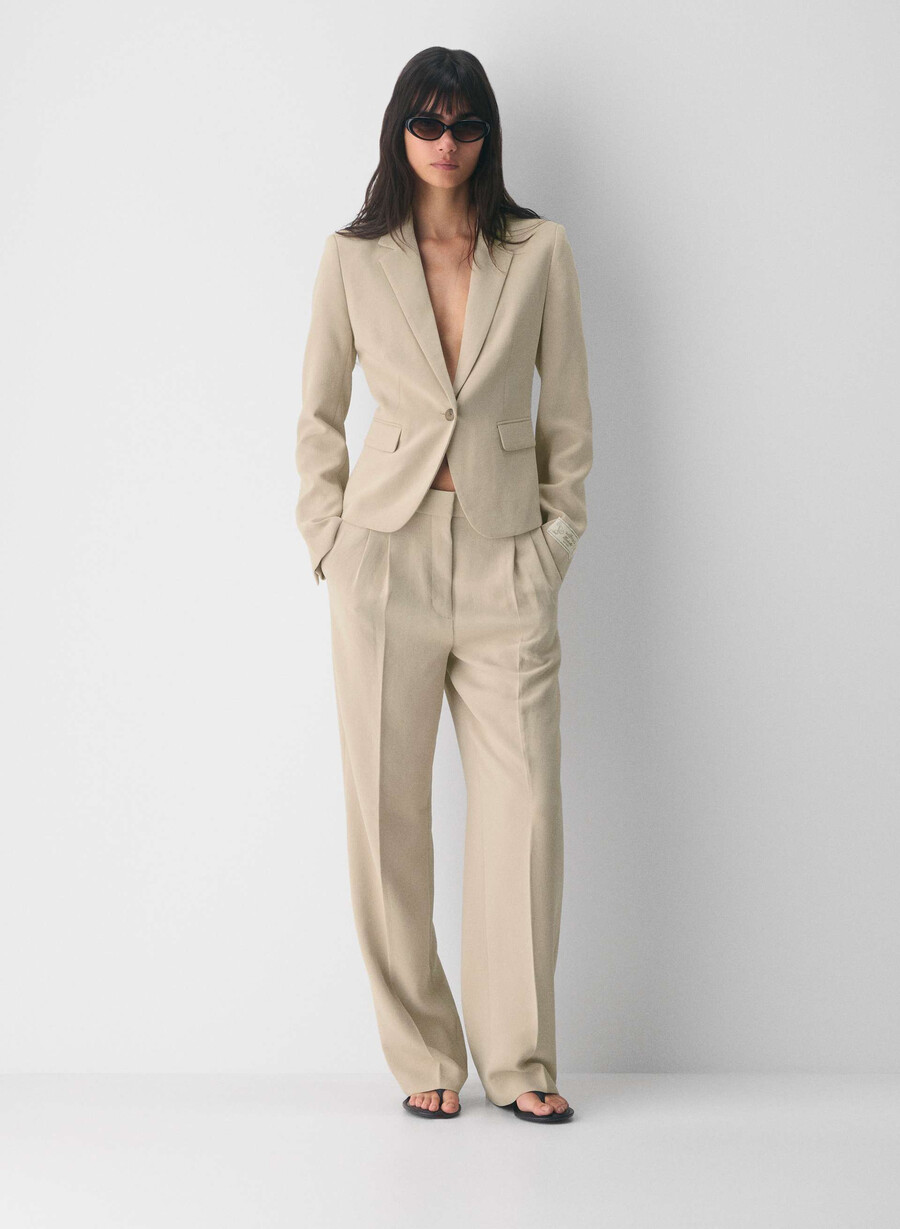 blazer etichetă - crepette marcona beige
