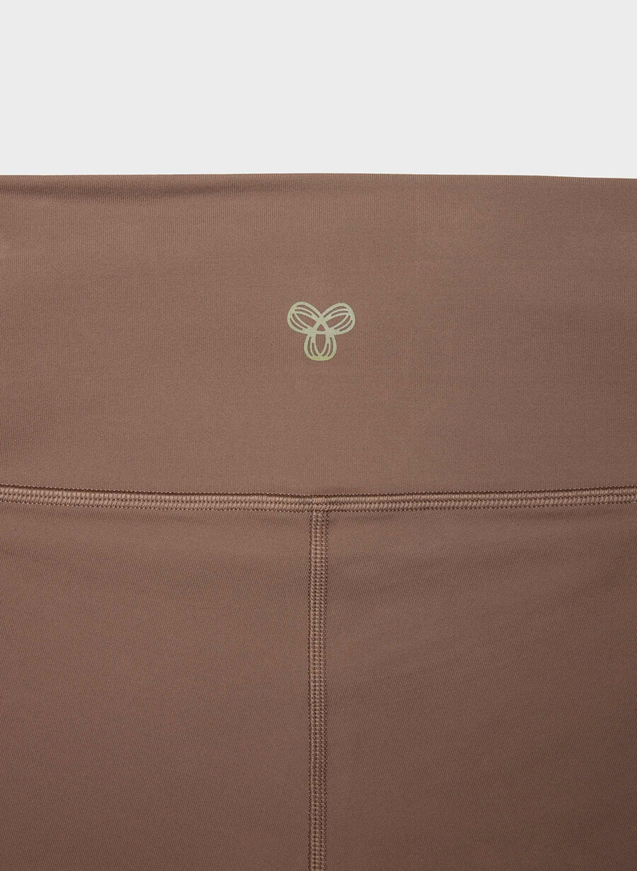 life atmosphere hi-rise short 5 deep taupe
