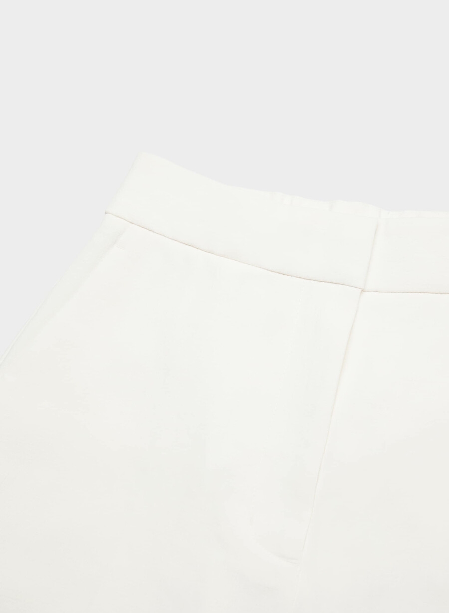 pantaloni scurți limitless short pentru coapsă medie - crepette mesteacĂn deschis