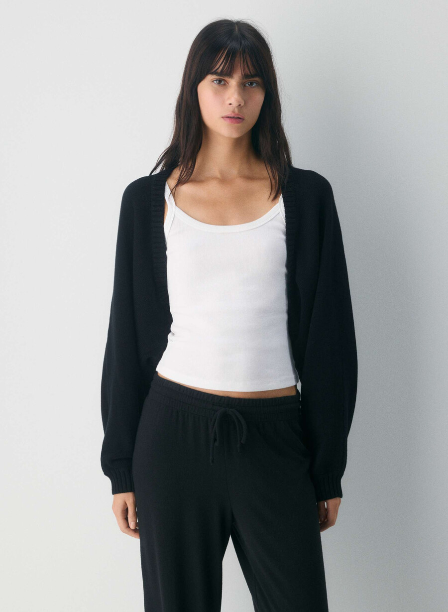 gramercy shrug negru