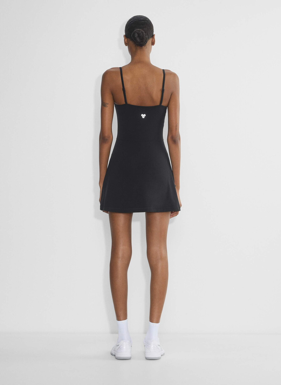 rochie sport butter toss sweetheart negră