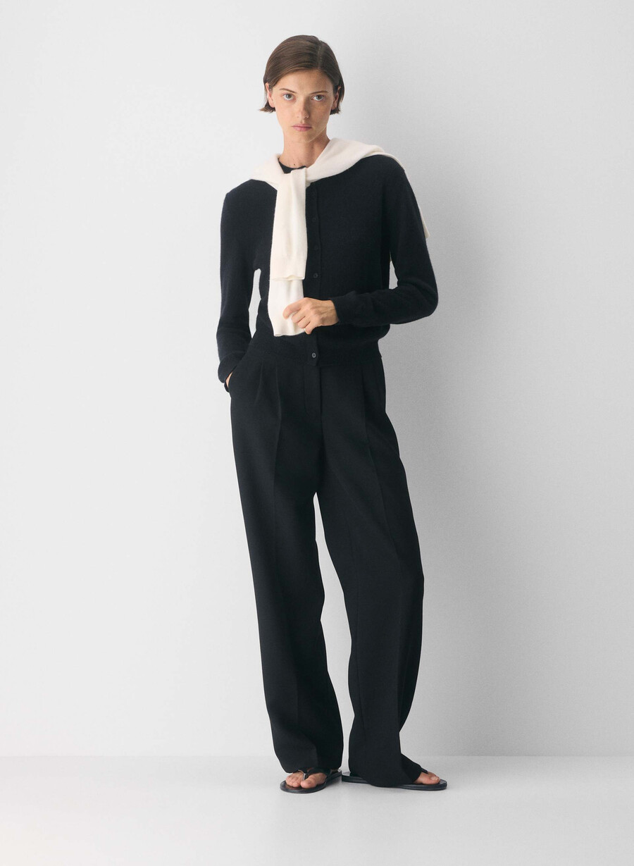 cardigan model cașmir bare negru