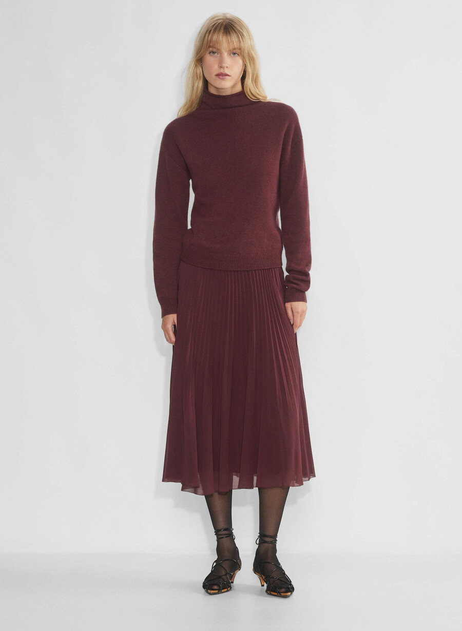 pulover din cașmir cu guler moale sumac burgundy