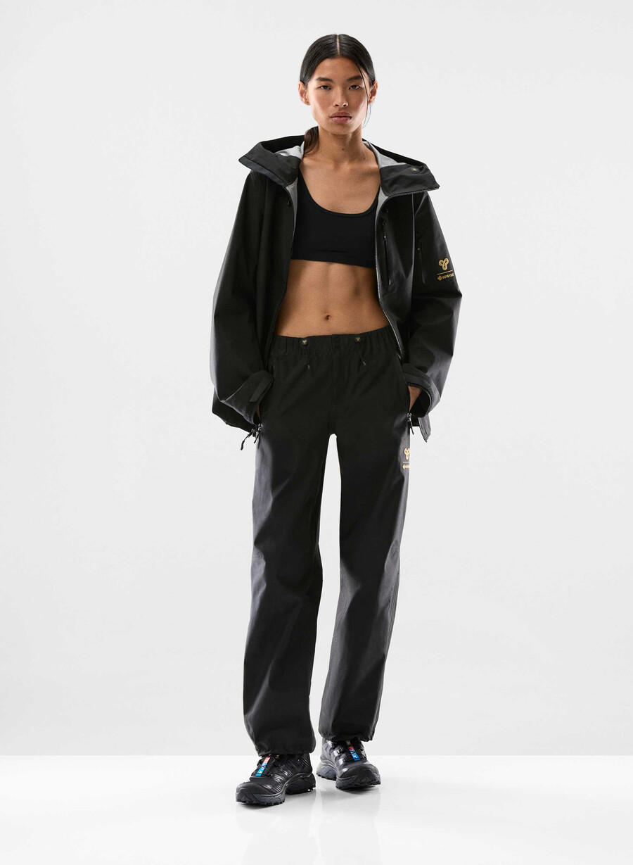 pantaloni gore-tex factor negri