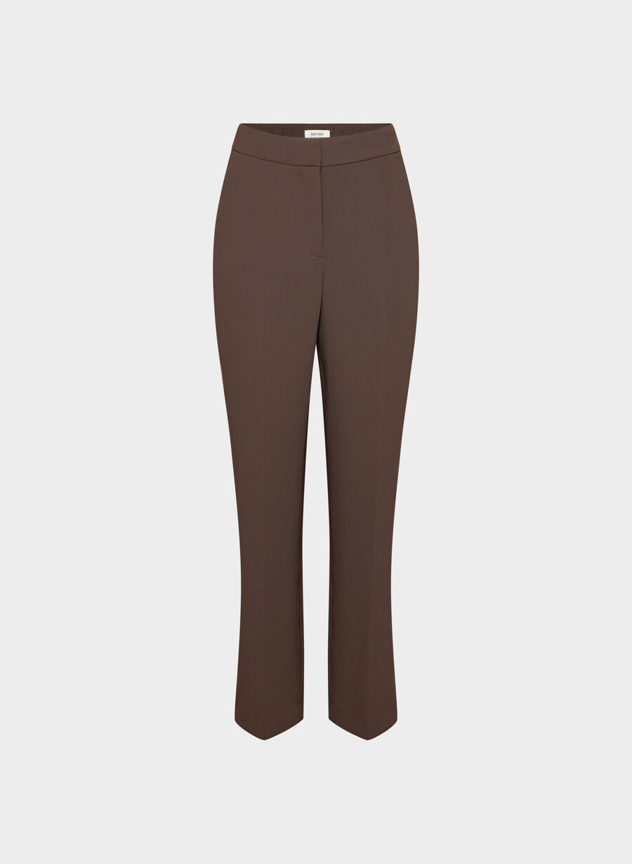 pantalonii limitless pant cu croială curbată - crepetă maro mocha rich