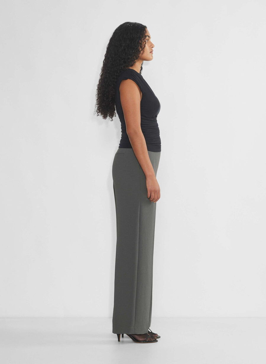 pantalonii limitless pant cu croială curbată - crepetă gri cĂrbune