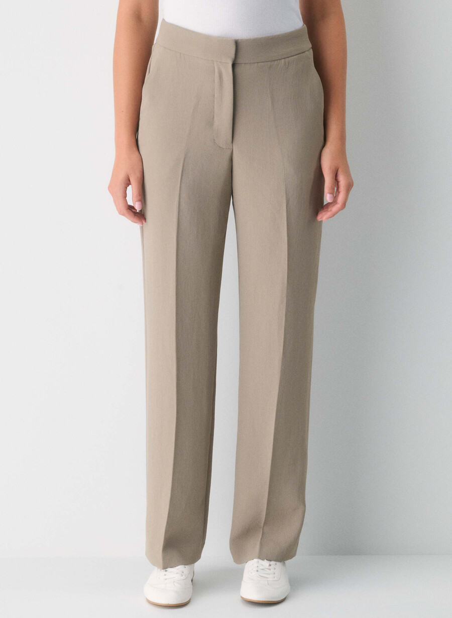 pantalonii limitless pant cu croială curbată - crepetă nomad taupe