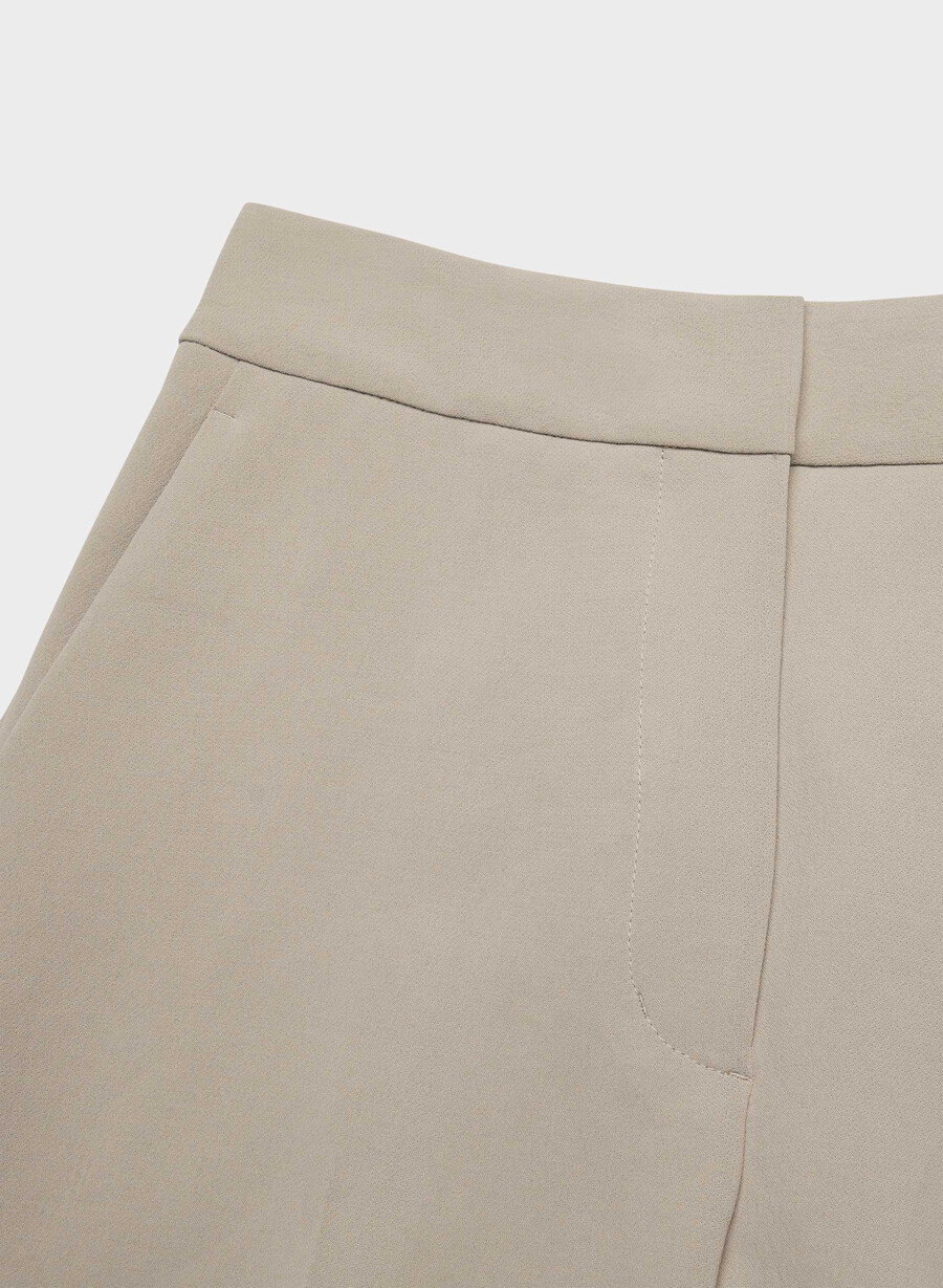 pantalonii limitless pant cu croială curbată - crepetă nomad taupe