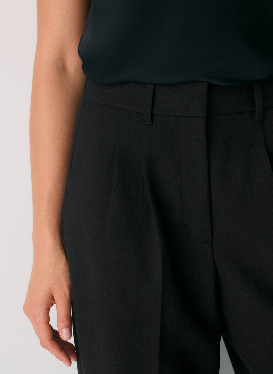 pantalonii effortless cu croială curbată - ressential heather black