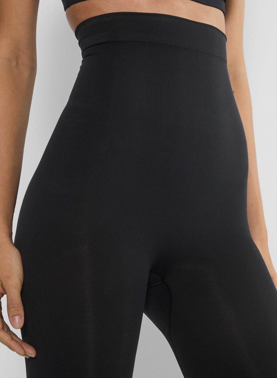 shapeenhance short cu talie înaltă fără cusături nibiu