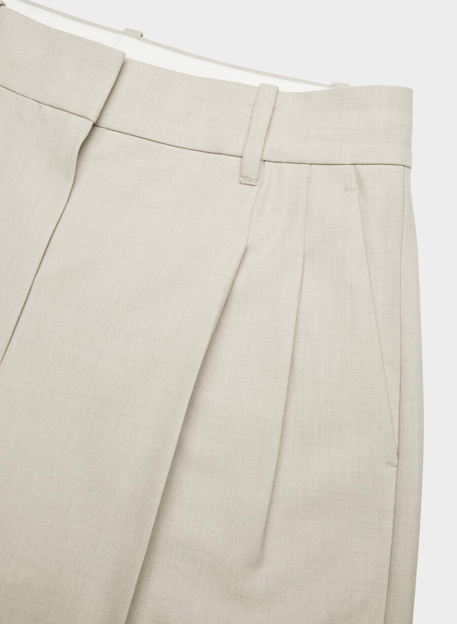 pantaloni scurți the effortless short pentru coapsă medie - ressential light heather matte pearl