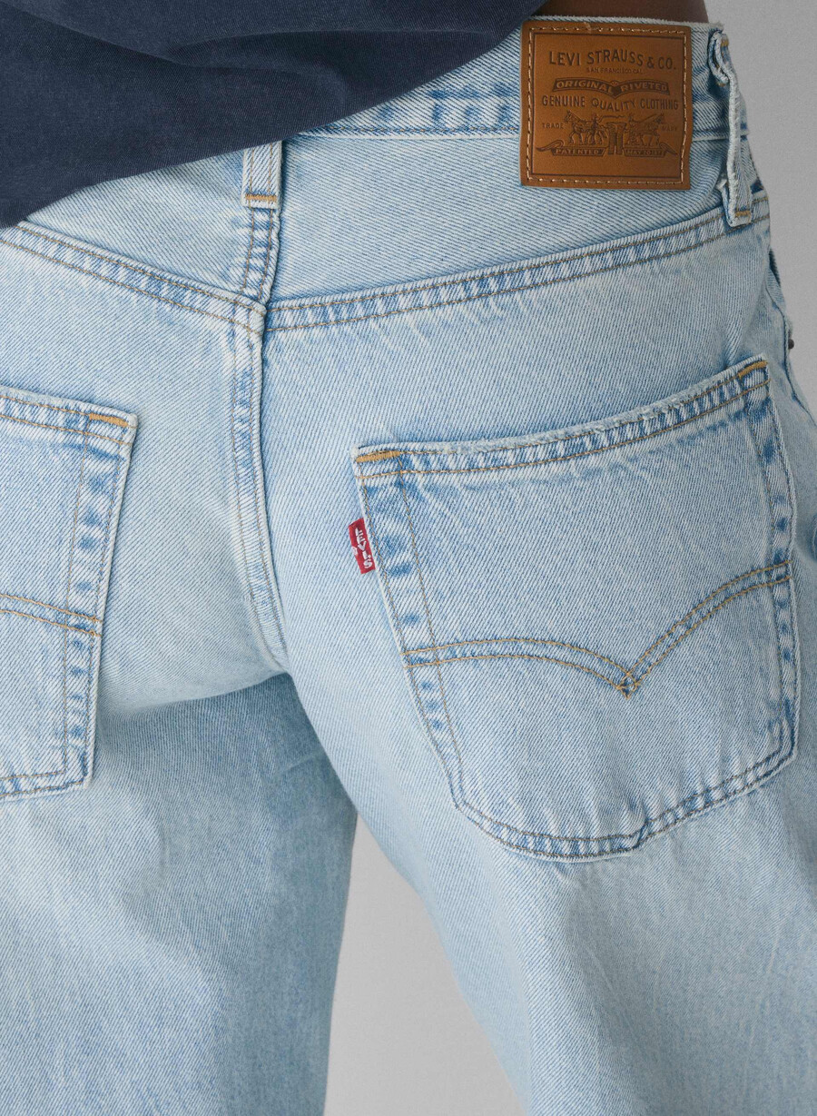 blugi levis baggy dad cu imprimeu evantai
