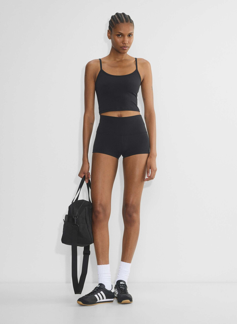 pantaloni scurți butter cheeky hi-rise 38 cm negri