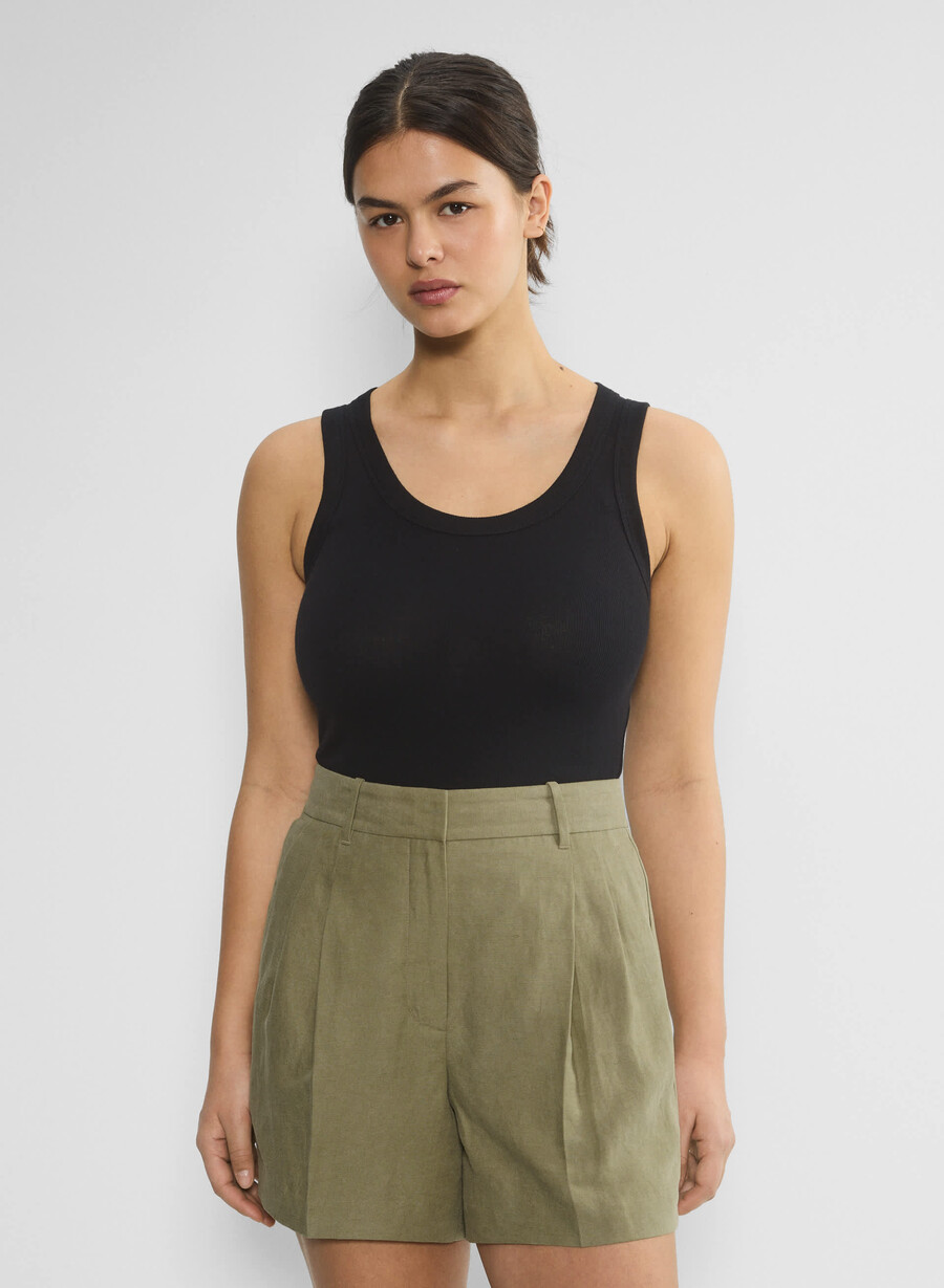 pantaloni scurți the effortless short cu croială curbată până la jumătatea coapsei măsline uscate la soare