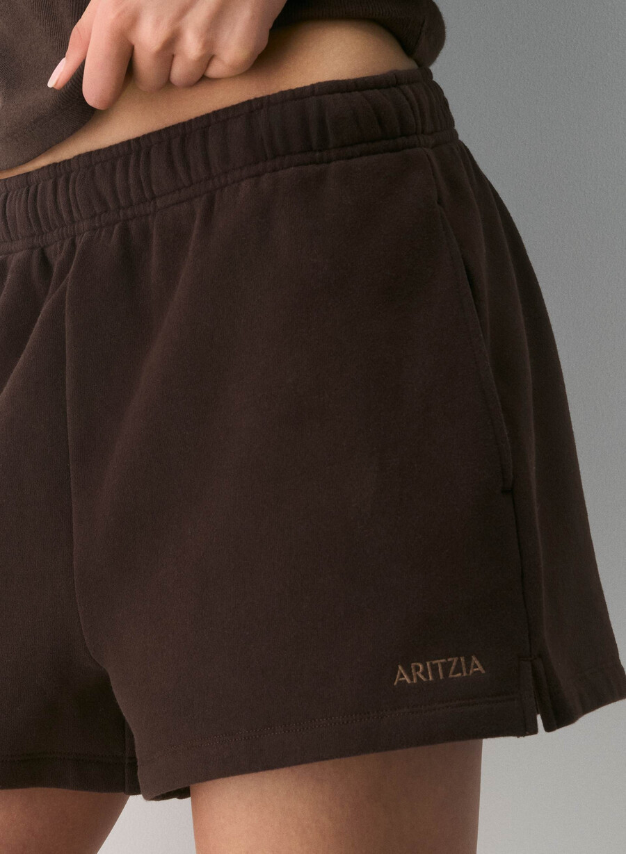 pantaloni scurți mini cozy sweatfleece mega hi-rise maro mocha