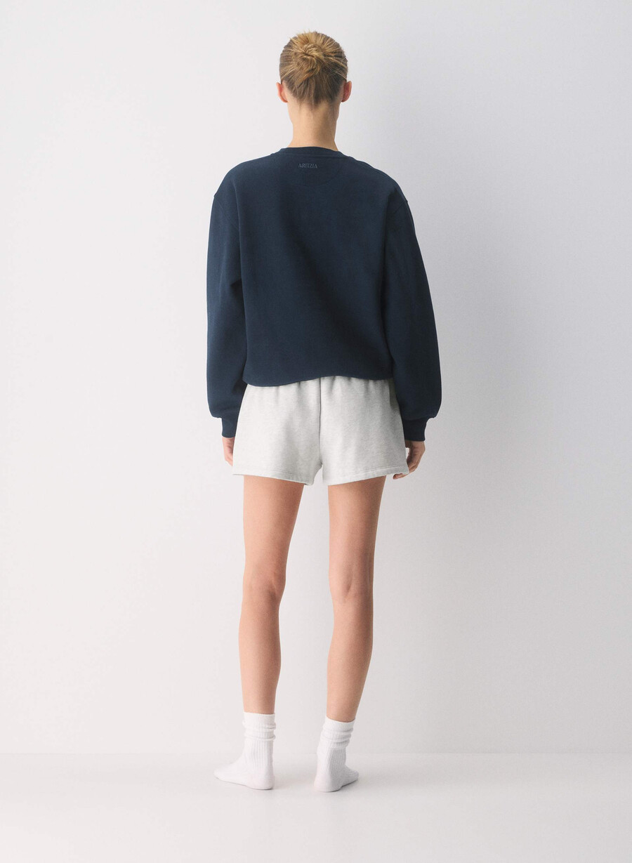 pantaloni scurți mini cozy sweatfleece mega hi-rise alb-negru