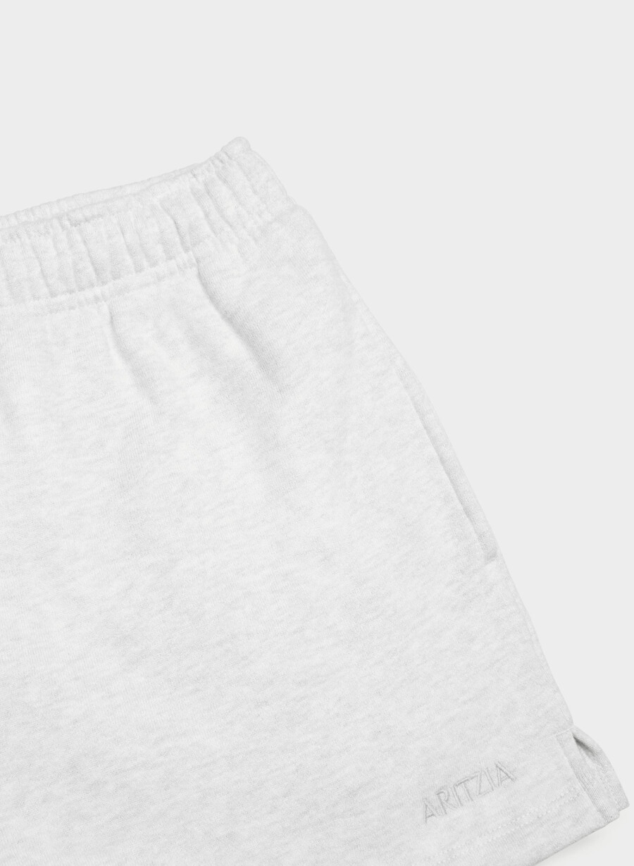 pantaloni scurți mini cozy sweatfleece mega hi-rise alb-negru