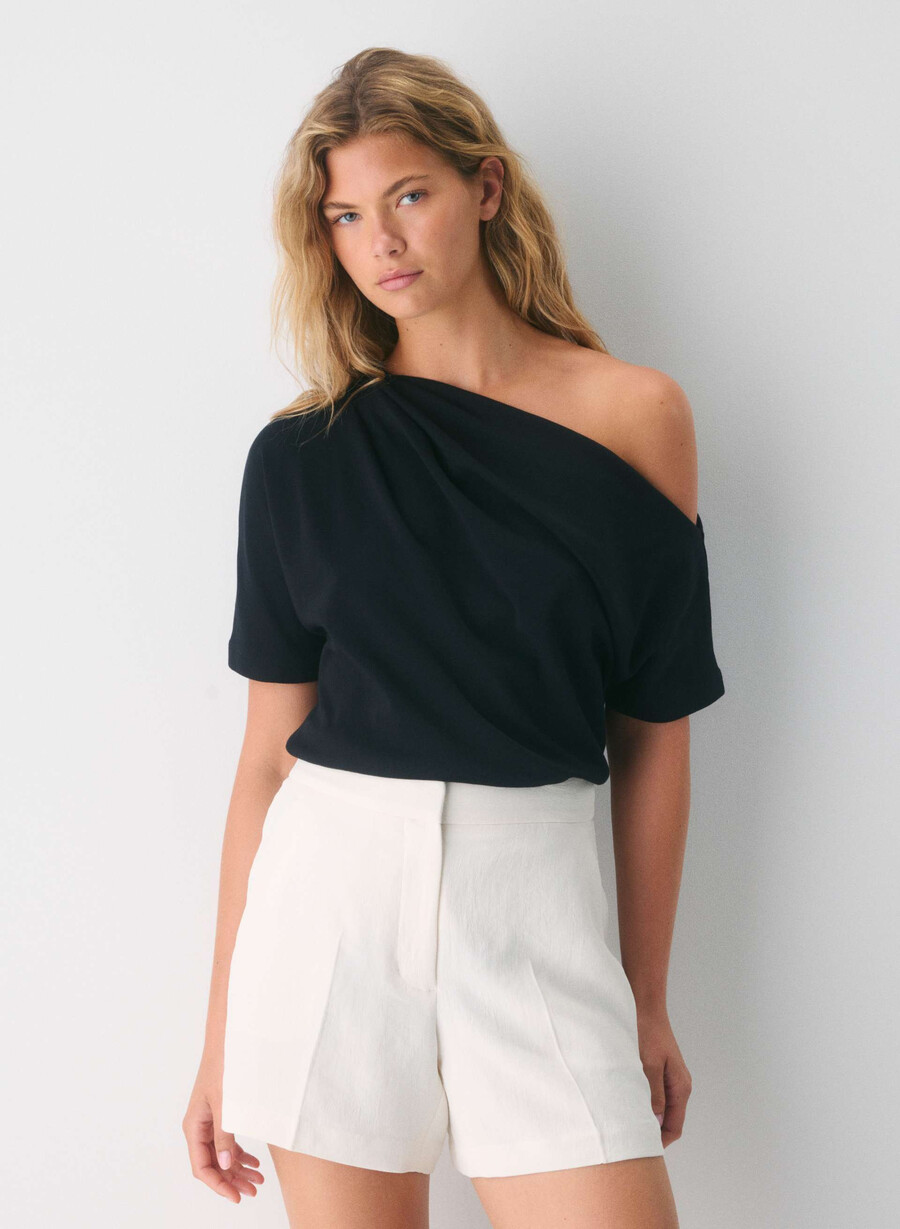 pantaloni scurți limitless short cu croială curbată până la jumătatea coapsei - crepette culoare deschisĂ de mesteacĂn