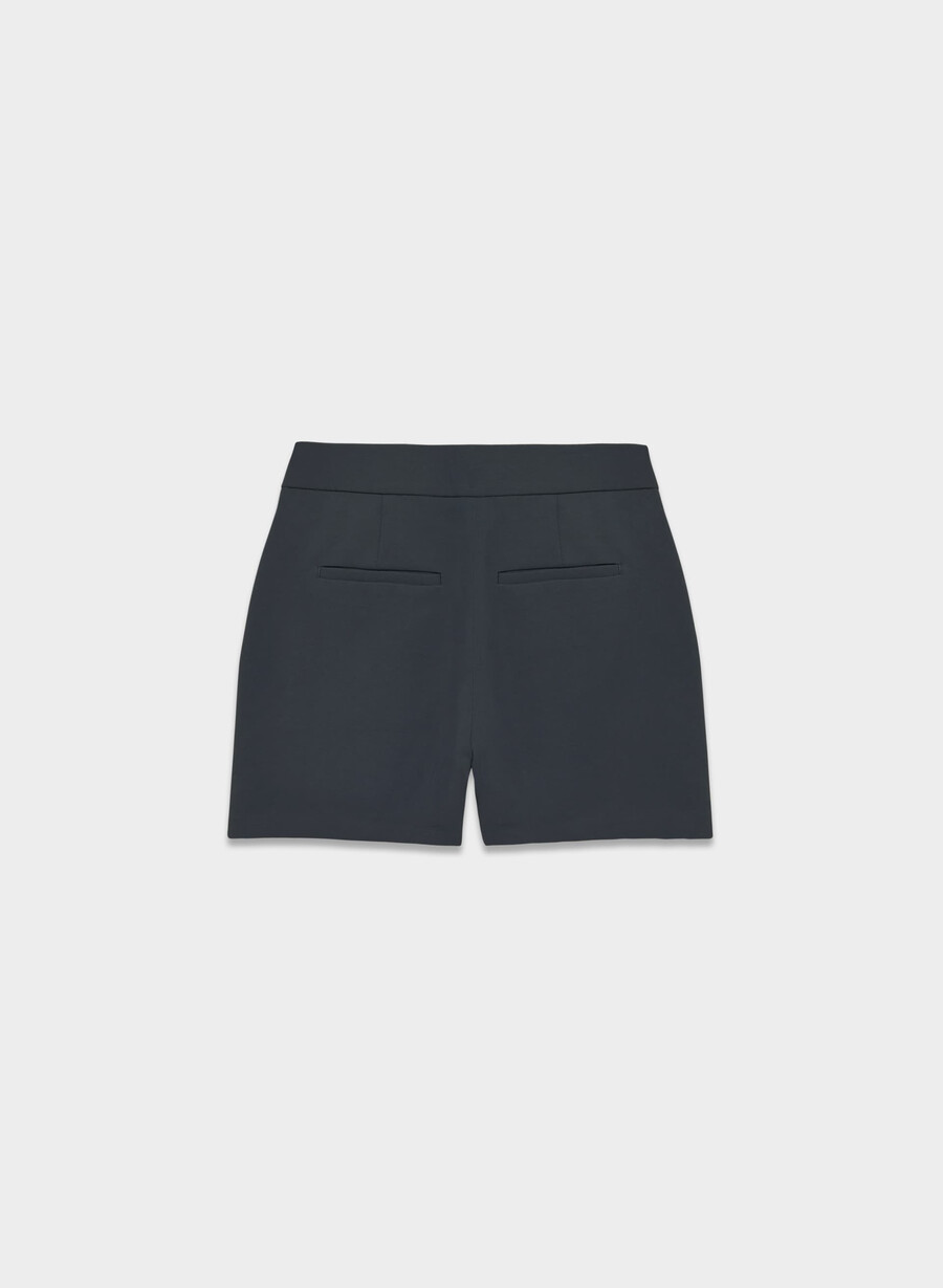 pantaloni scurți limitless short cu croială curbată până la jumătatea coapsei - crepette bleumarin Închis