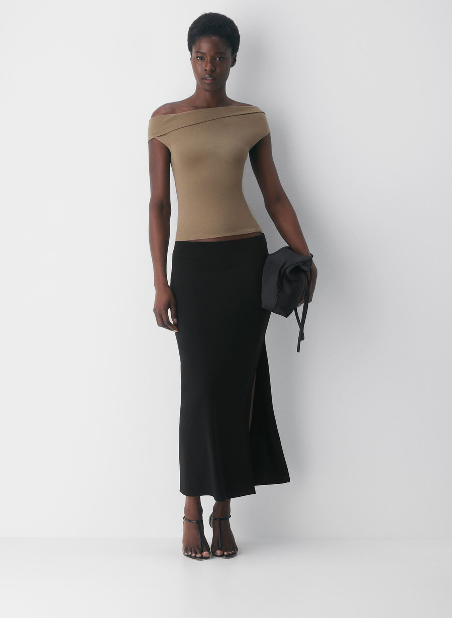 top casual contour ravish folio maro