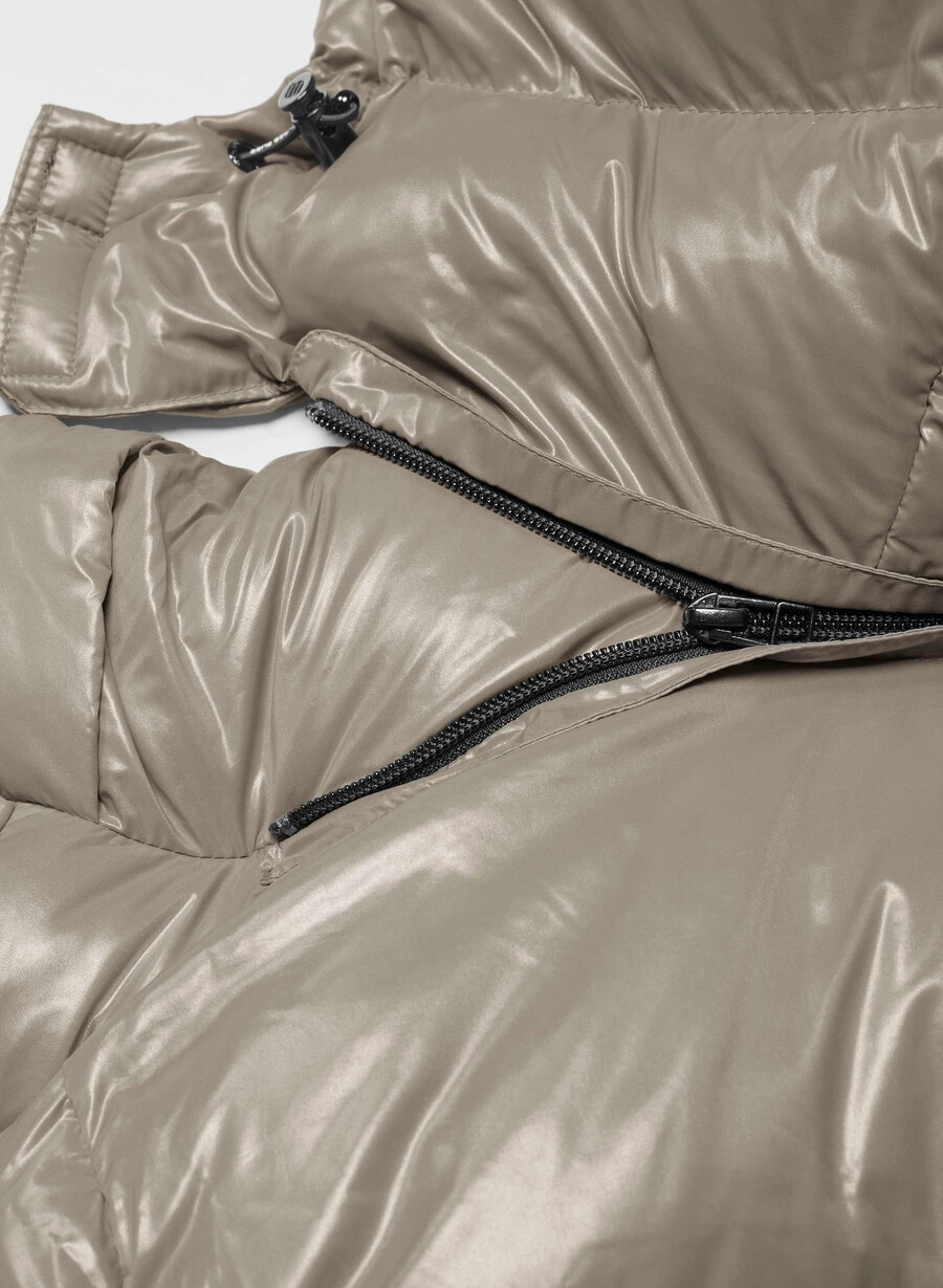 super puff lung - taupe modern cu luciu intens