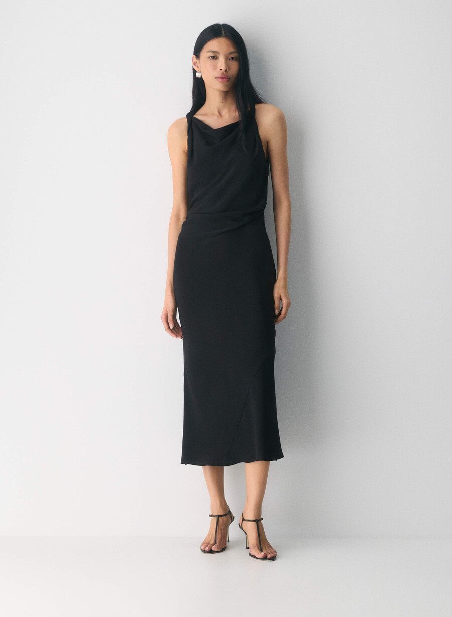 rochie de cont neagrĂ